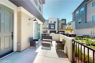 27131 Observation Ct, Valencia, CA 91381 - Photo 3