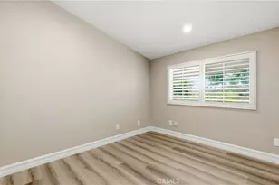 20434 Clark, Woodland Hills, CA 91367 - Photo 15