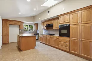20434 Clark, Woodland Hills, CA 91367 - Photo 9