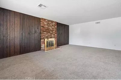 10609 Jimenez Street, Sylmar, CA 91342 - Photo 27