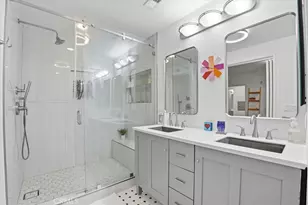 21301 Erwin St, Woodland Hills, CA 91367 - Photo 17