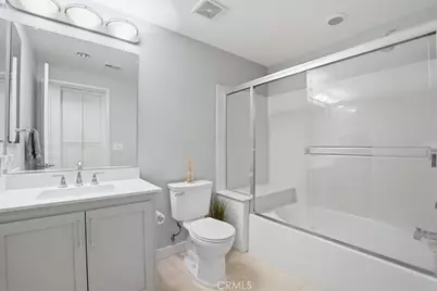 21301 Erwin Street #545, Woodland Hills, CA 91367 - Photo 21