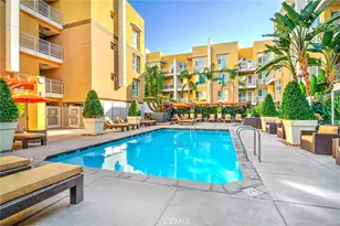 21301 Erwin St, Woodland Hills, CA 91367 - Photo 37