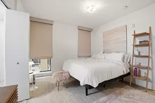 21301 Erwin St, Woodland Hills, CA 91367 - Photo 13