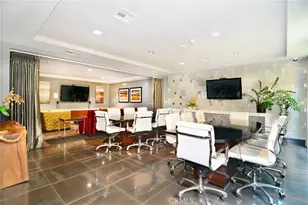 21301 Erwin St, Woodland Hills, CA 91367 - Photo 33