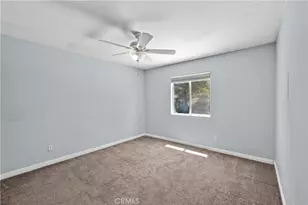 30030 Penrose Ln, Castaic, CA 91384 - Photo 27