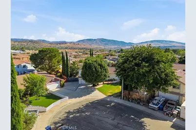 39331 Thames Court, Palmdale, CA 93551 - Photo 41