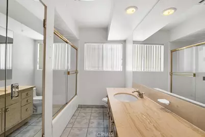 7560 Hollywood Boulevard #110, Los Angeles, CA 90046 - Photo 31