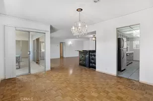 7560 Hollywood Blvd, Los Angeles, CA 90046 - Photo 11