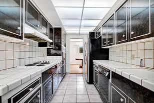 7560 Hollywood Blvd, Los Angeles, CA 90046 - Photo 13