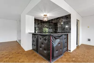 7560 Hollywood Boulevard #110, Los Angeles, CA 90046 - Photo 9