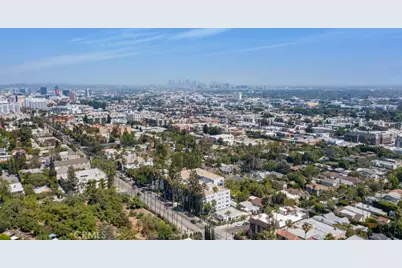7560 Hollywood Boulevard #110, Los Angeles, CA 90046 - Photo 37