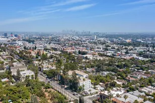 7560 Hollywood Blvd, Los Angeles, CA 90046 - Photo 37