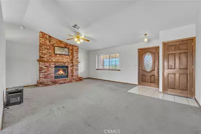 10348 Peach Ave, California City, CA 93505 - Photo 3