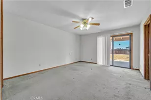 10348 Peach Ave, California City, CA 93505 - Photo 13