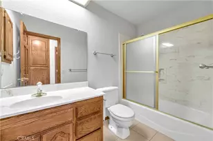 10348 Peach Ave, California City, CA 93505 - Photo 19