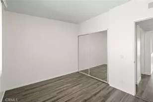 11150 Glenoaks Blvd, Pacoima, CA 91331 - Photo 33