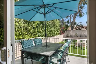 19723 Romar St, Chatsworth, CA 91311 - Photo 15
