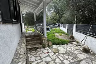 21435 Golondrina St, Woodland Hills, CA 91364 - Photo 11