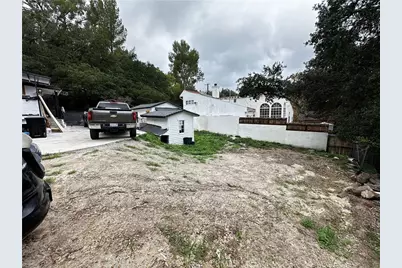 21435 Golondrina Street, Woodland Hills, CA 91364 - Photo 19