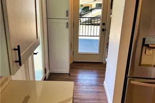 21435 Golondrina St, Woodland Hills, CA 91364 - Photo 7