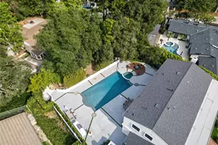 16717 Encino Hills Dr, Encino, CA 91436 - Photo 9