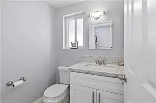 16717 Vanowen St, Van Nuys, CA 91406 - Photo 9