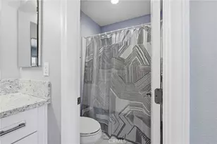 16717 Vanowen St, Van Nuys, CA 91406 - Photo 13