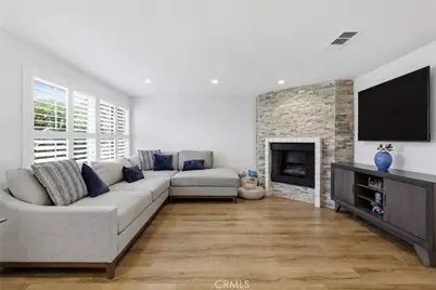 16717 Vanowen Street, Van Nuys, CA 91406 - Photo 3