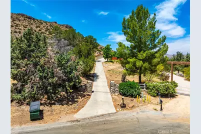 31751 Lake Meadow Road, Acton, CA 93510 - Photo 59