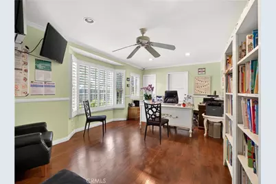 7556 Hesperia Avenue, Reseda, CA 91335 - Photo 37