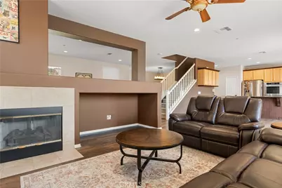13013 Mesa Verde Way, Sylmar, CA 91342 - Photo 23