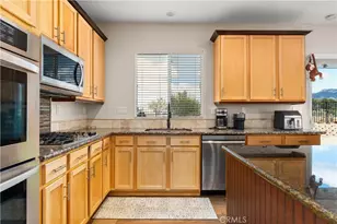 13013 Mesa Verde Way, Sylmar, CA 91342 - Photo 7