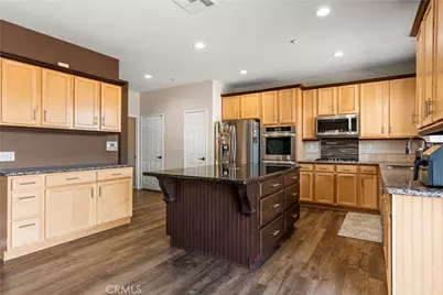 13013 Mesa Verde Way, Sylmar, CA 91342 - Photo 21
