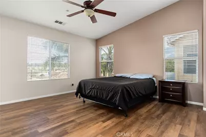 13013 Mesa Verde Way, Sylmar, CA 91342 - Photo 9