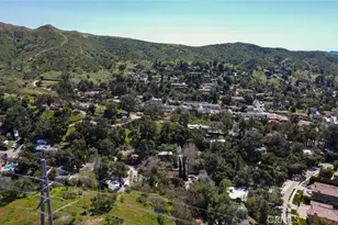 10058 Sunland Blvd, Sunland, CA 91040 - Photo 65