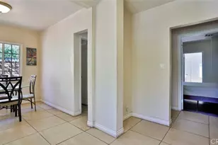 10058 Sunland Blvd, Sunland, CA 91040 - Photo 15