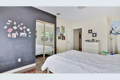 10058 Sunland Boulevard, Sunland, CA 91040 - Photo 25