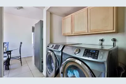 10058 Sunland Boulevard, Sunland, CA 91040 - Photo 39