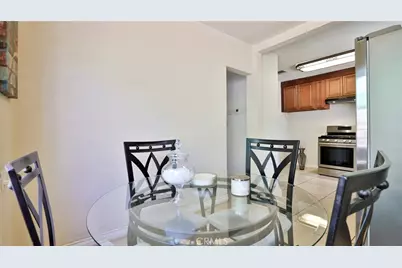 10058 Sunland Boulevard, Sunland, CA 91040 - Photo 21