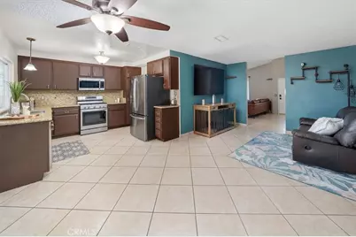 21617 Turmeric Court, Saugus, CA 91350 - Photo 13