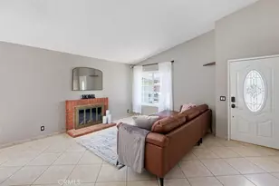 21617 Turmeric Ct, Saugus, CA 91350 - Photo 5