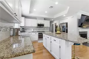 18304 Avocet Ct, Canyon Country, CA 91387 - Photo 19