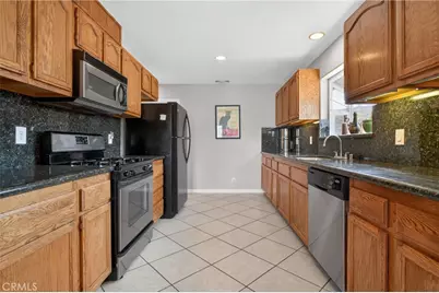 29631 Silver Street, Castaic, CA 91384 - Photo 15