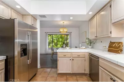 14050 Magnolia Boulevard #201, Sherman Oaks, CA 91423 - Photo 13