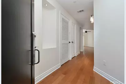 4424 Whitsett Avenue #107, Studio City, CA 91604 - Photo 9
