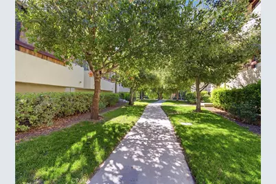 18168 W Sundowner Way #1016, Canyon Country, CA 91387 - Photo 23
