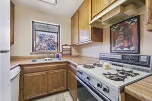 18168 W Sundowner Way, Canyon Country, CA 91387 - Photo 9