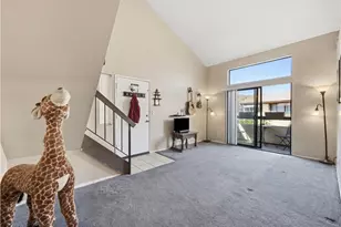 18168 W Sundowner Way, Canyon Country, CA 91387 - Photo 5