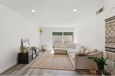 18620 Hatteras Street #157, Tarzana, CA 91356 - Photo 9